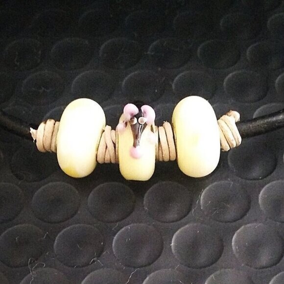 🎁☃️❄️ $10 Stocking Stuffers! Mouse + Rat Aficionados Handmade Lampwork Bracelet - Picture 9 of 10